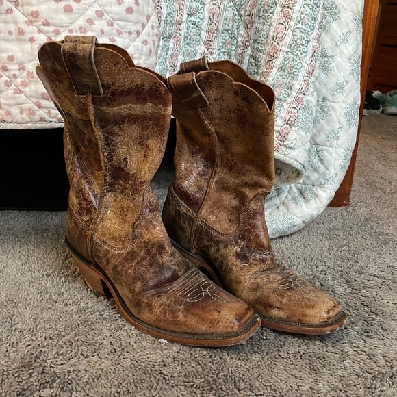 Justin Boots Shoes Justin Square Toe Cowboy Boots 75 Poshmark